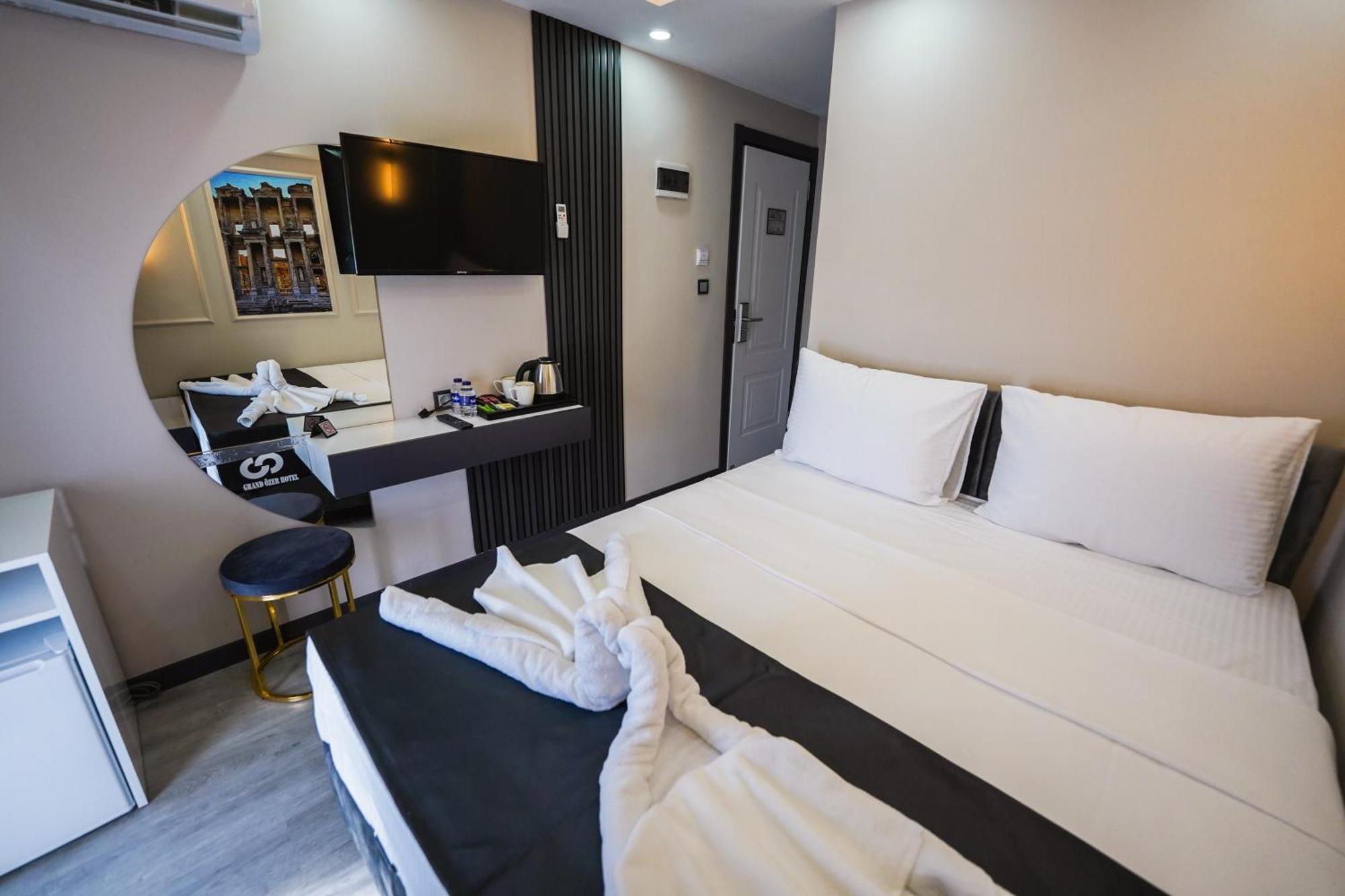 Grand Oezer Hotel Istanbul Ngoại thất bức ảnh