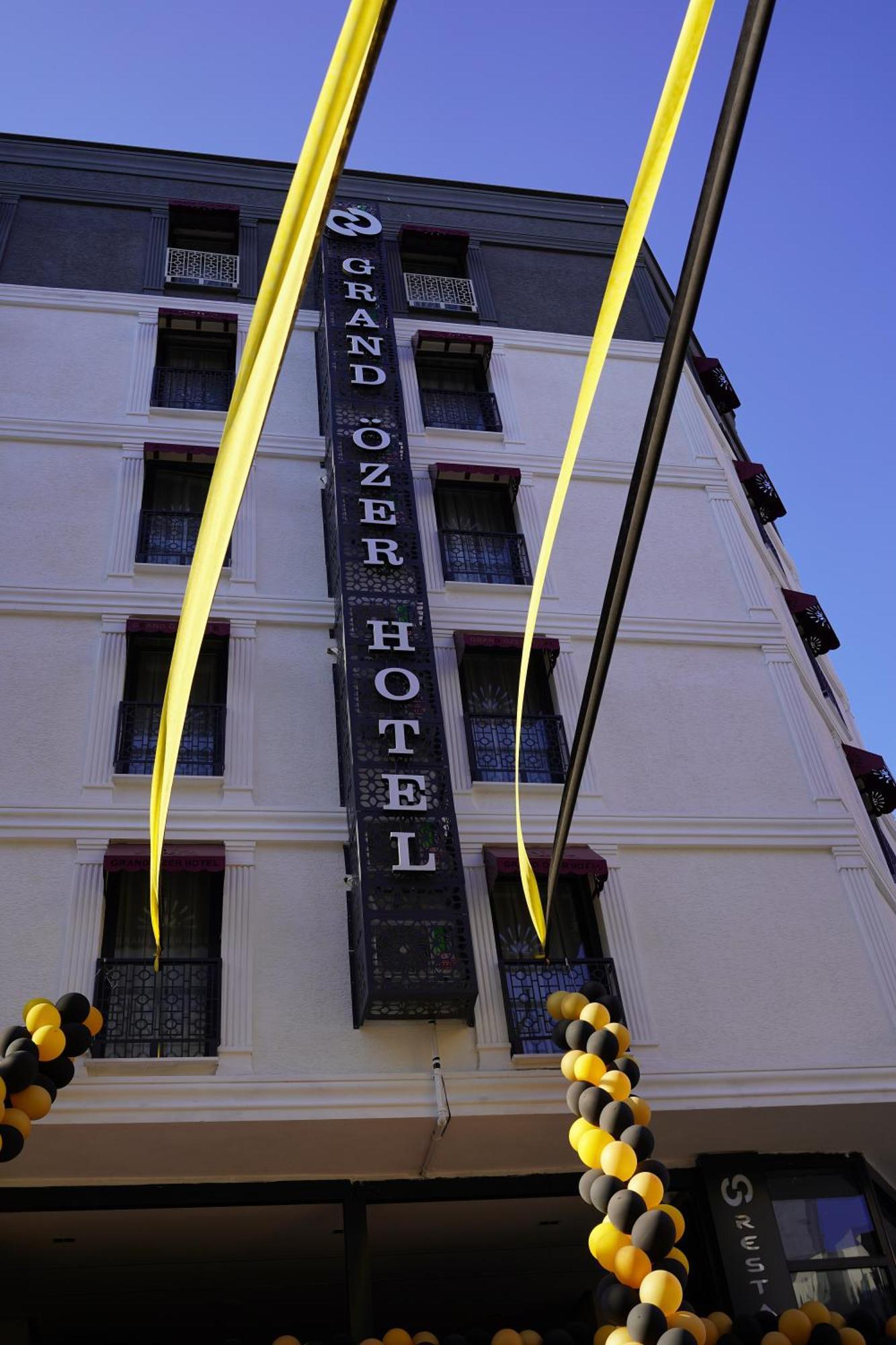 Grand Oezer Hotel Istanbul Ngoại thất bức ảnh